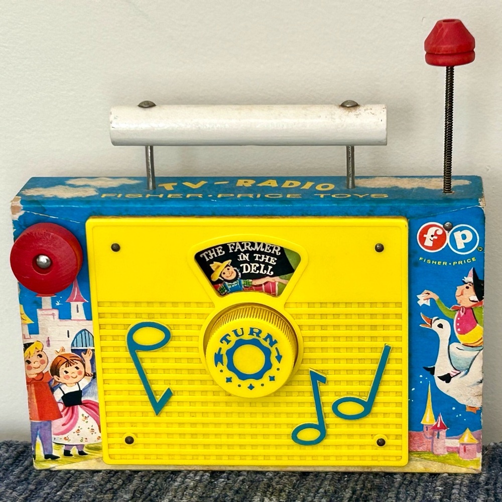 VTG Fisher Price Toy TV Radio - Plays Farmer in the Dell -  As Is 60s Vintage